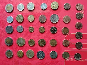 Monete straniere e poche italiane
