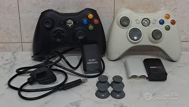 2 controller xbox 360 1 nero 1 bianco funzionanti