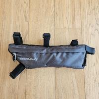 Geosmina Borsa bikepacking telaio