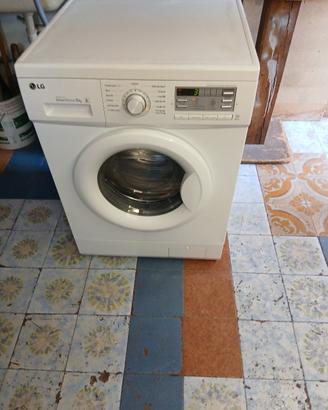 lavatrice LG 9kg 1400giri Direct Driver 
