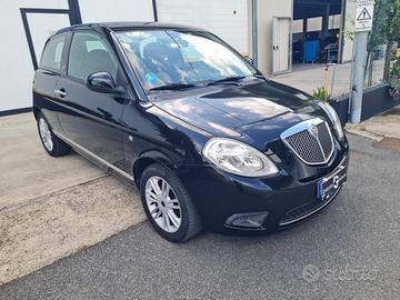 Lancia Ypsilon 1.2 Platino