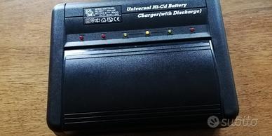 Caricabatterie universale a, aa, c, d, 9v