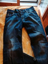 Jeans lunghi leggeri