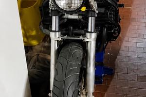 Suzuki GSX 600F Café Racer