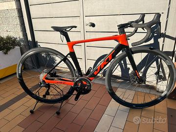 Bici elettrica da corsa olmo