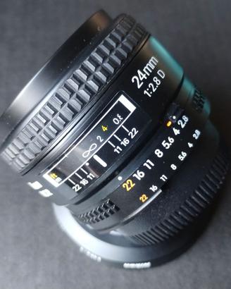NIKON AF 24mm 2.8 D