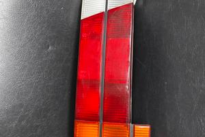 Fanale posteriore dx alfa romeo 75 turbo evo