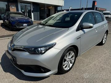 Toyota Auris 1.8 Hybrid Active