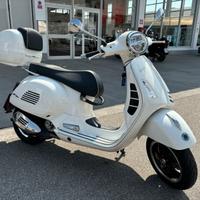 Vespa 300 GTS Super hpe - 2021