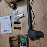 KIT GENIUS FAAC G-BAT G-FLASH230V 51701281parziale