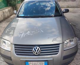 VOLKSWAGEN Passat 5ª serie - 2003