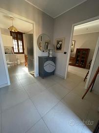 3 LOCALI A CASELLE TORINESE