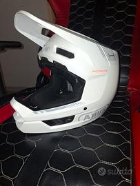 casco ABUS bianco taglia S