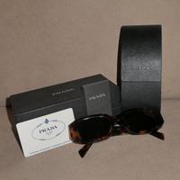 Occhiali da sole Prada