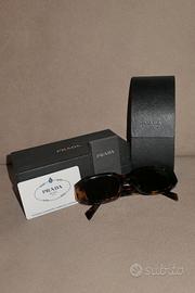 Occhiali da sole Prada