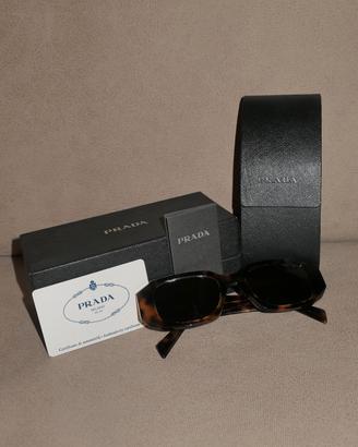 Occhiali da sole Prada