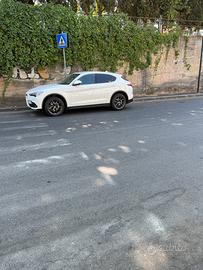 Alfa Romeo Stelvio 210 CV