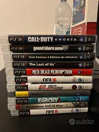 Playstation 3 Slim 160GB + giochi + 2 joystick