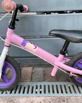 Bicicletta bambina senza pedali