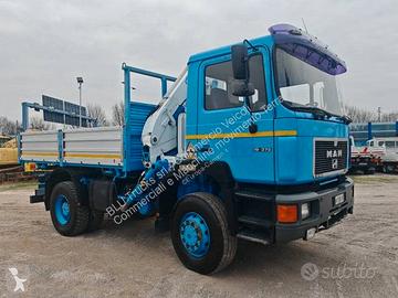 MAN 18.372 Ribaltabile e Gru 4x4