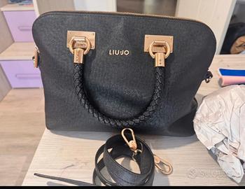 Borsa Liu..Jo