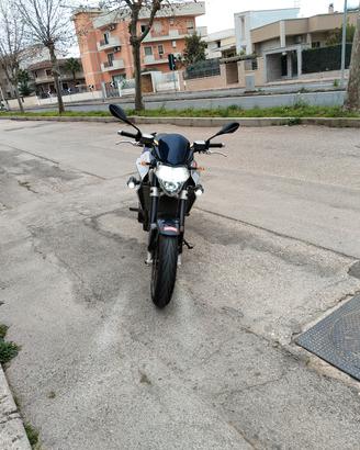 moto Aprilia 750 cc km 15432