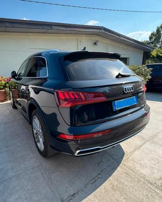 Audi Q5 40 2.0 tdi quattro 190cv s-tronic