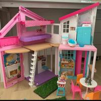 Casa barbie  malibu con famihlia steffy love