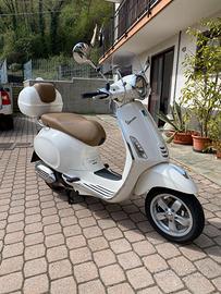 Vespa Primavera Piaggio 125 cc
