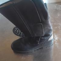 stivali da motociclista