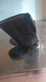 stivali da motociclista