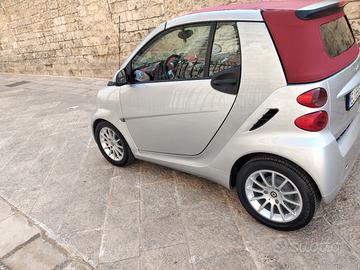 smart cabrio modello passion 