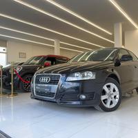 Audi A3 1.6 tdi Ambiente 90cv okneopatentati