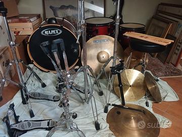 Batteria Mapex completa + hardware e doppi piatti