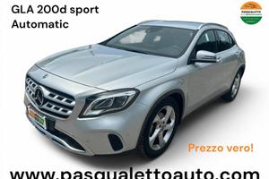 MERCEDES-BENZ GLA 200 d Automatic Sport