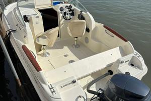 Jeanneau con 115 yamaha