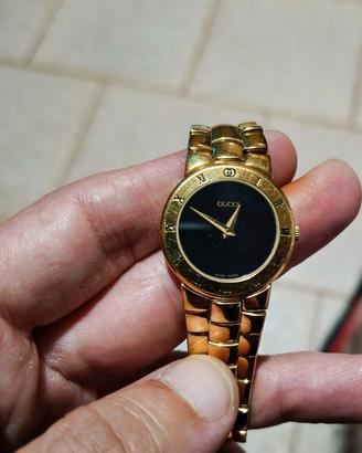 Orologio gucci placcato in oro  donna originale