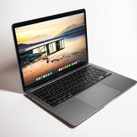 MacBook Air 2020, 13 pollici, processore Intel i7