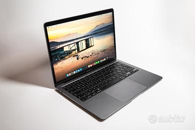 MacBook Air 2020, 13 pollici, processore Intel i7