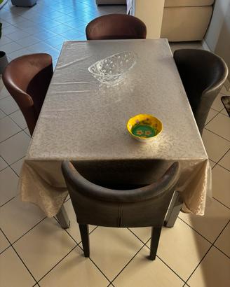 Tavolo per cucina in vetro con 4 sedie