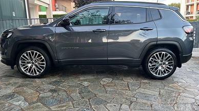 Cerchi 19 gommati jeep compass