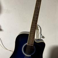 Chitarra alettroacustica