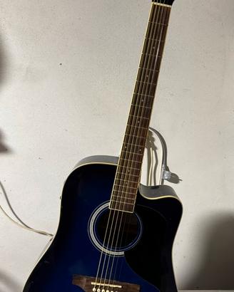 Chitarra alettroacustica