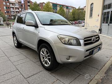 Toyota RAV 4 RAV4 2.2 D-4D 177 CV Luxury