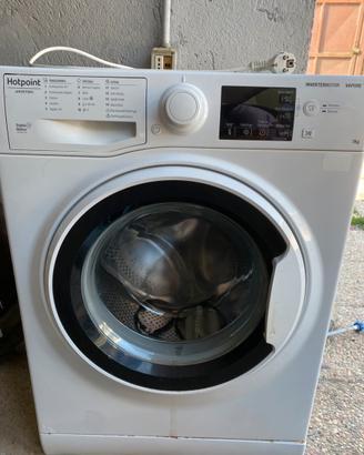 Lavatrice Hotpoint Slim