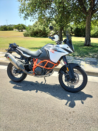 KTM 1090 Adventure R