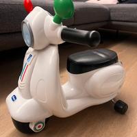 Vespa primavera cavalcabile bimbi