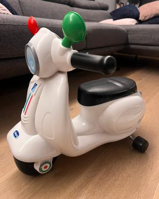 Vespa primavera cavalcabile bimbi