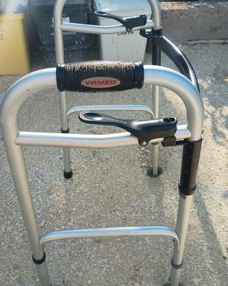 Deambulatore carrello
