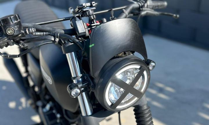 Brixton 125 scrambler